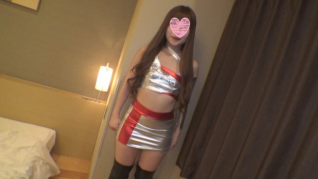 レースクイーンの衣装で立つ | 東京熱(TOKYO-HOT) せな「火中のクリ拾い【個人撮影】第90章 せな・続編part3」